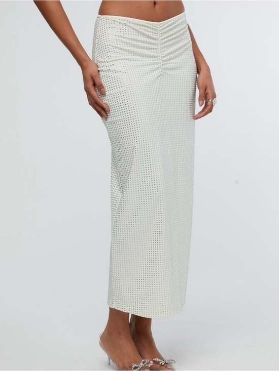 WeWoreWhat Dresses & Skirts - WeWoreWhat Crystal Midi Skirt Stretch Size S NWT’s ECRU